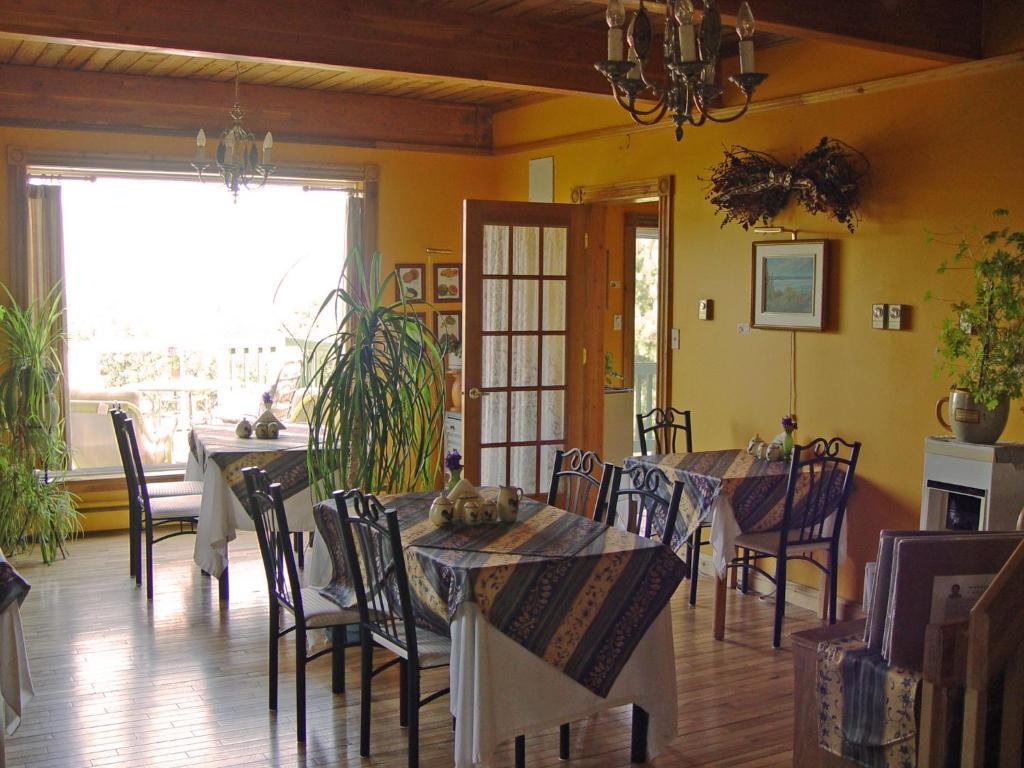 Gite La Halte Du Verger Bed And Breakfast Rivière-du-Loup Dış mekan fotoğraf